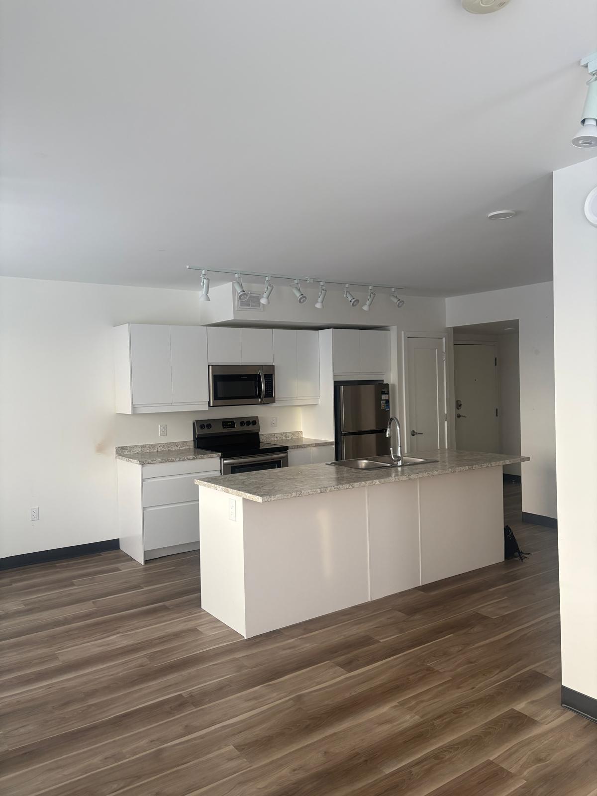 11 Tarahne Way - A211